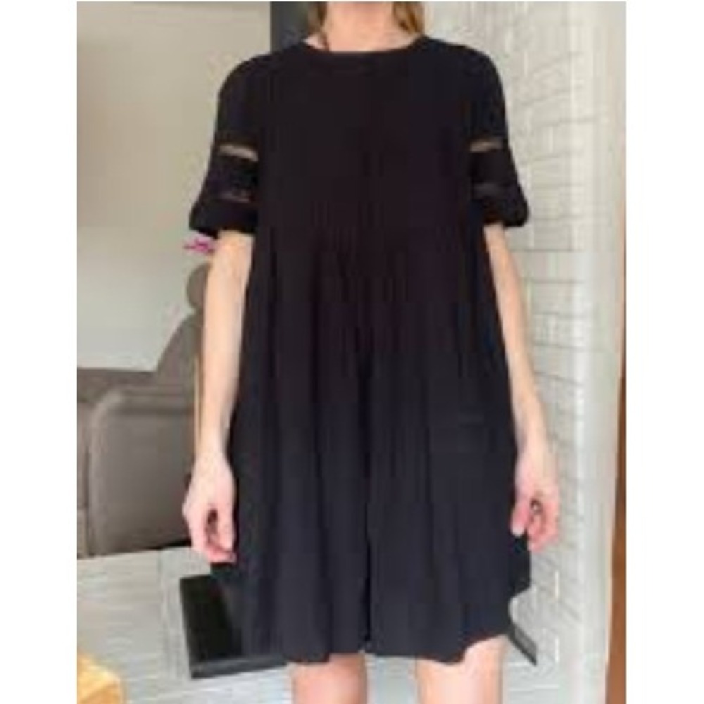 Wilfred Free Swing Mini Dress XS Black Crochet Lace Trim Short Sleeve‎ Aritzia
